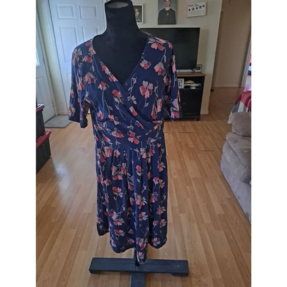 14W Lands End Short Sleeve Deep VNeck Blue Tan Pink Purple Casual Midi Dress